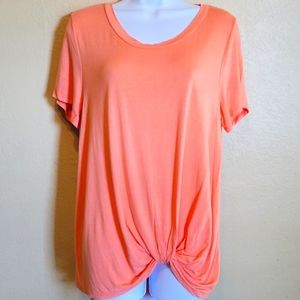 7th Ray Scoop-neck T